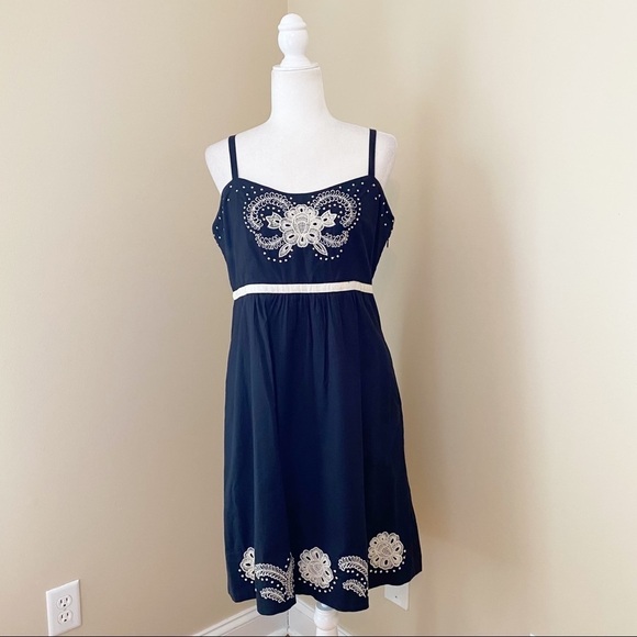Anthro Moulinette Soeurs Atwitter Embroidered Dress - 10 - Picture 15 of 15